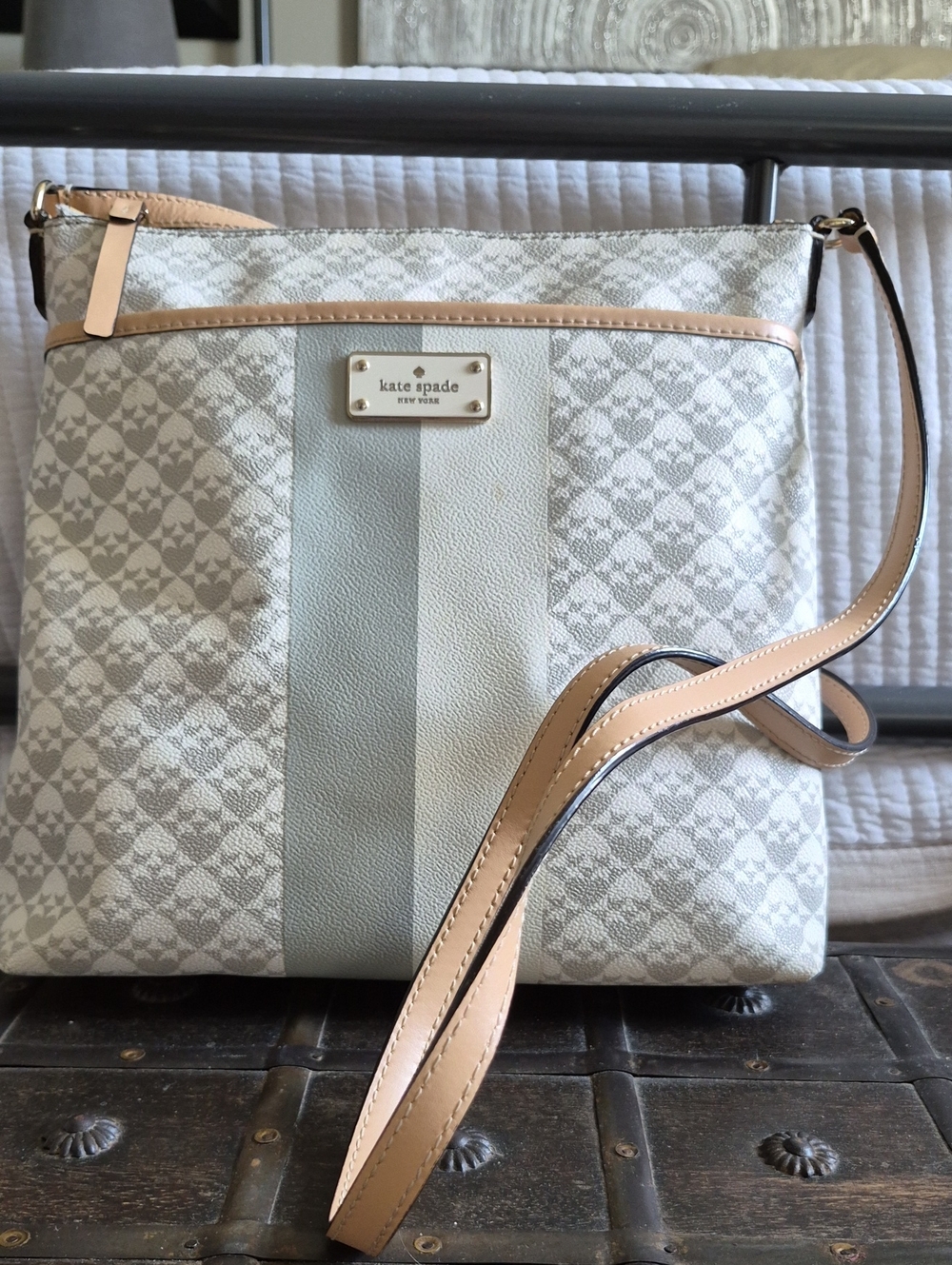 kate spade Neutral Pebble Stripe Crossbody Bag with Beige Trim